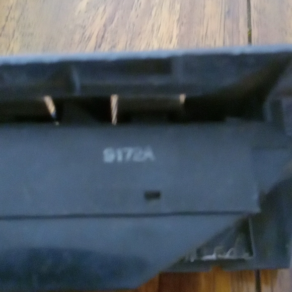 Car window/door switch - Picture 3 of 4